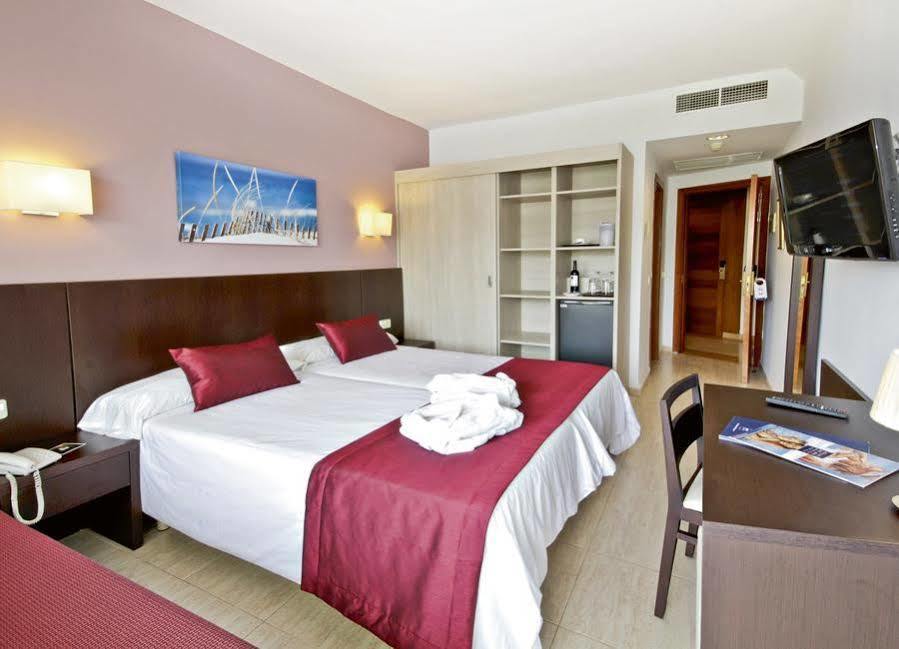 Aluasun Torrenova Hotel Palma Nova  Exterior photo